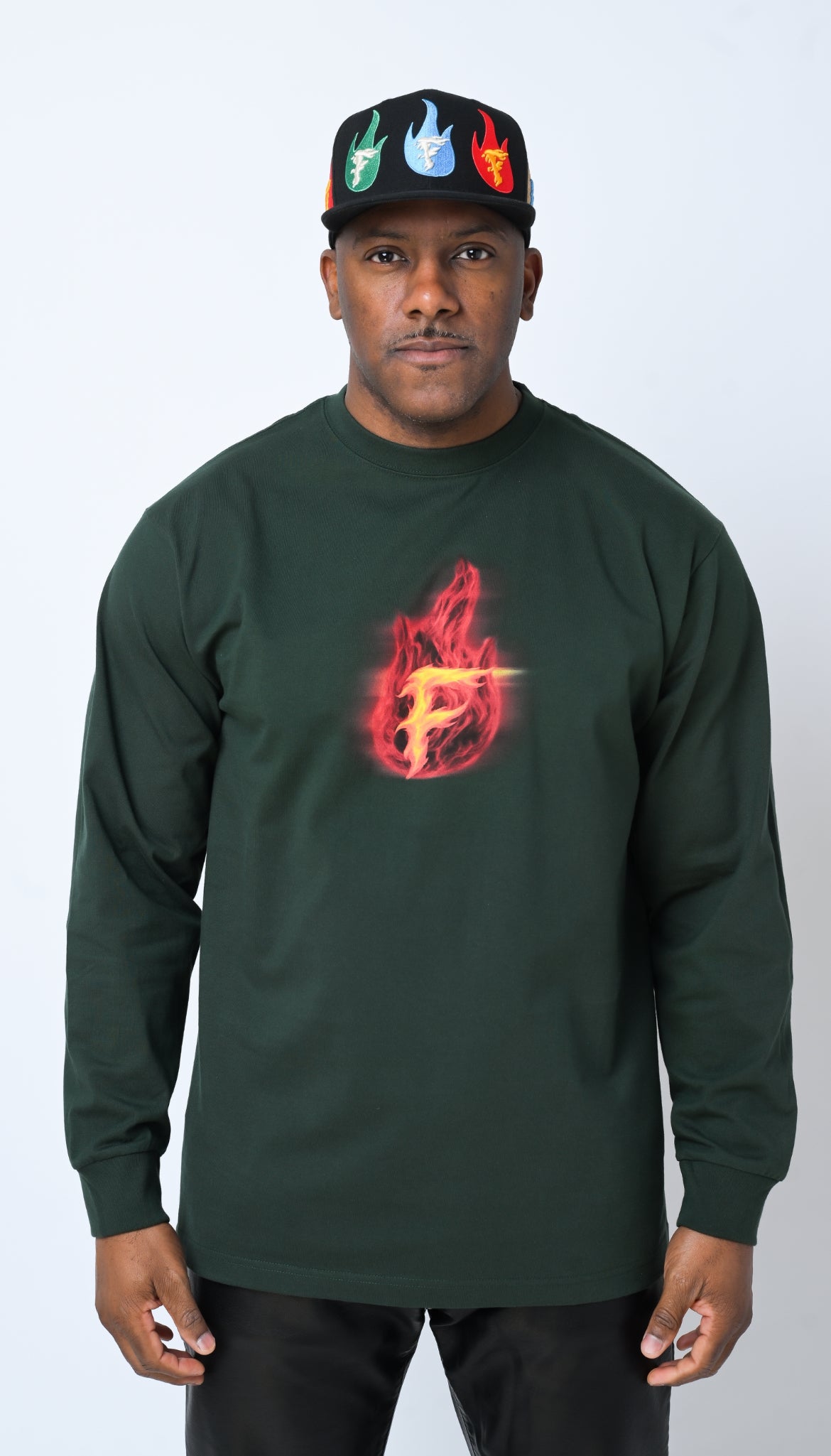 TORCHBEARER TEE-FOREST GREEN